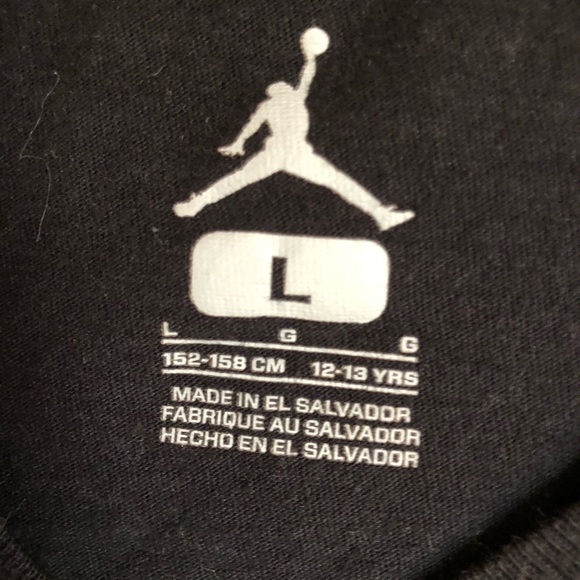 🌻Michael Jordan size large graphic tee - Picture 2 of 6